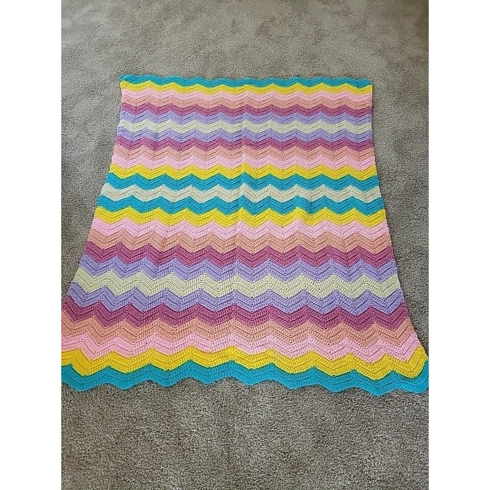 Handmade Crochet Afghan Blanket Appox.‎ 54" x 45" Bright Pastel Chevron Pattern